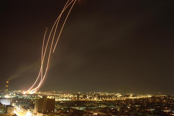 حمله عراق به اسرائیل,شلیک موشک از عراق به اسرائیل