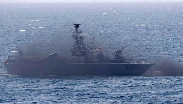 حمله به کشتی آمریکایی در سواحل یمن,حملات به کشتی آمریکا در یمن