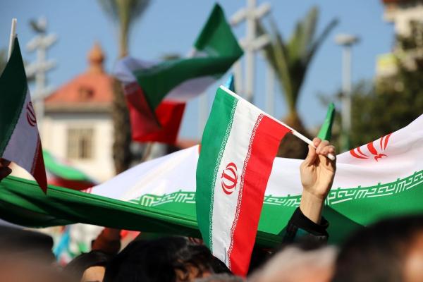 راهپیمایی ۲۲ بهمن,انتقادها به گزراش کیهان درباره افزایش راهپیمایان ۲۲ بهمن