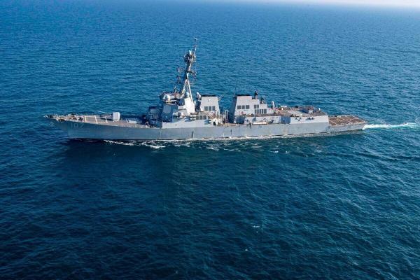 حمله یمن به یک کشتی نیروی دریایی آمریکا,حملات به آمریکا در خاورمیانه