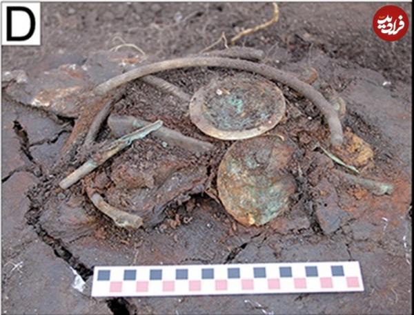 کشف گنجینه‌ی جواهرات برنزی,کشف زیورآلات سه هزارسالۀ مردگان دفن شده درآب