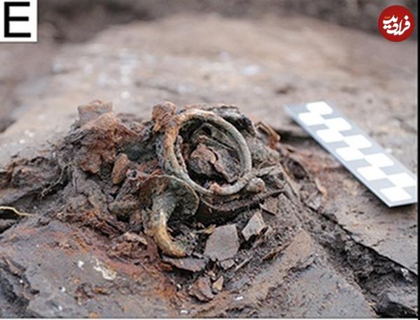کشف گنجینه‌ی جواهرات برنزی,کشف زیورآلات سه هزارسالۀ مردگان دفن شده درآب