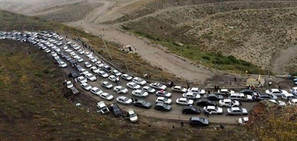 ترافیک,ترافیک سنگین در آزادراه تهران - شمال