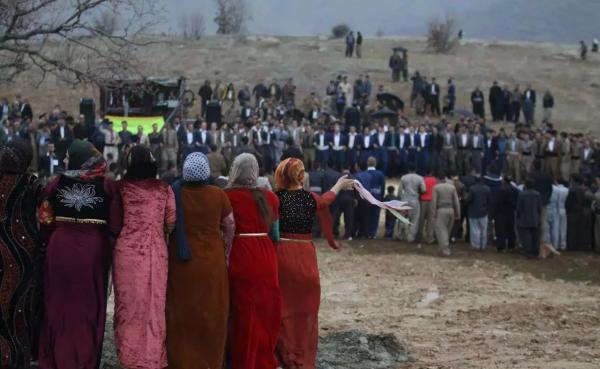 جشن نوروز در چشمیدر,مراسم پیشوازی از نوروز در روستای چشمیدر کردستان