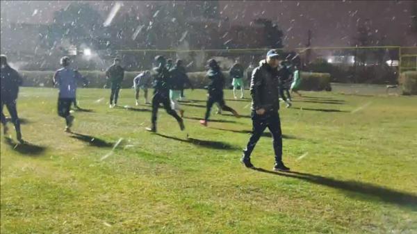 تمرین بازیکنان نساجی زیر برف,جریمه سنگین الهامی برای بازیکنان نساجی