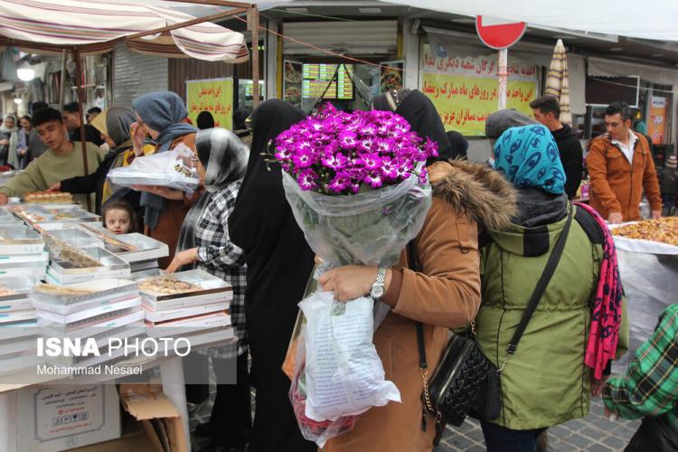 تصاویر خرید لحظه آخری برای عید نوروز 1403,عکس های خرید عید نوروز 1403,تصاویر خرید در بازار تهران