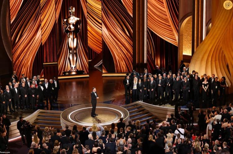تصاویر نود و ششمین مراسم اهدای جوایز اسکار در سال ۲۰۲۴,عکس های اسکار ۲۰۲۴,تصاویری از اسکار ۲۰۲۴