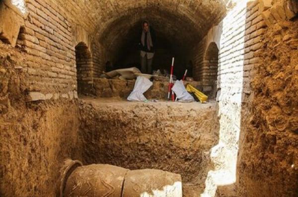 اشیا تاریخی در زرین شهر اصفهان,شواهد مهمی از دوره‌های تاریخی مختلف در گذر کمر زرین