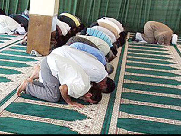 عدم حضور نمازگزاران در مسجد,غیبت نمازگزاران در مسجد