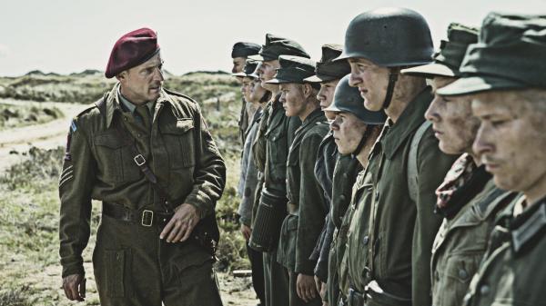 ۱۰ فیلم برتر تاریخ سینما در مورد اسرای جنگی,فیلم جنگی