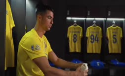 فیلم/ تبلیغ شیر شتر در عربستان توسط کریستیانو رونالدو