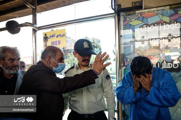 عامل ضرب و شتم شهروندان با زنجیر در اتوبوس,ضرب و شتم شهروندان با زنجیر