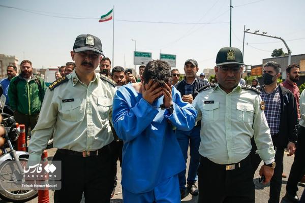 عامل ضرب و شتم شهروندان با زنجیر در اتوبوس,ضرب و شتم شهروندان با زنجیر