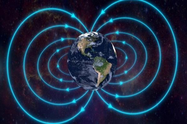 میدان مغناطیسی زمین,تشعشعات کیهان, ناپدید شدن میدان مغناطیسی زمین