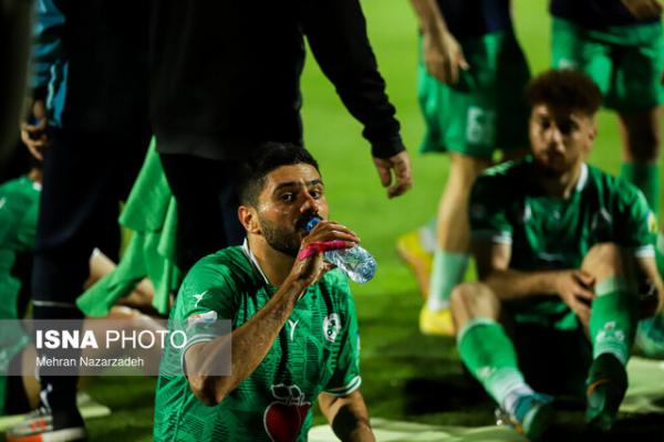 دیدار استقلال و ذوب‌آهن , انتقاد تند مصلح از حامدی فر