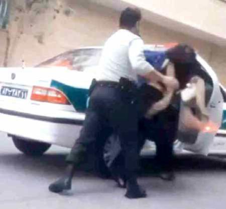 خشونت علیه زنان ایرانی,گشت ارشاد
