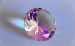 استخراج الماس از گل صدتومانی,الماس مصنوعی
