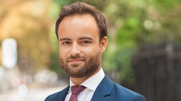 آزادی لویی آرنو آزادی لویی آرنو,امانوئل مکرون,رئیسجمهوری فرانسه,میانجیگری عمان