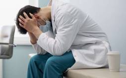 خودکشی پزشکان,افزایش ۳ تا ۵ برابری خودکشی در جامعه پزشکی