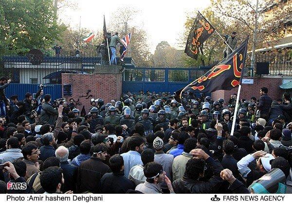 حمله به سفارت خانه ها,تندروها در ستاد جلیلی