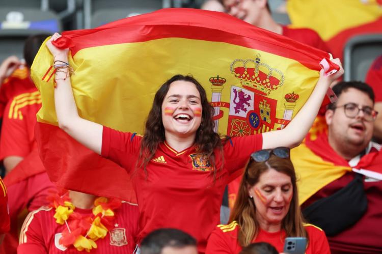 تصاویر دیدار اسپانیا و انگلیس,تصاویر فینال یورو 2024,تصاویر دیدار انگلیس و اسپانیا در یورو 2024