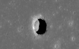 ماه,کشف یک غار گدازه‌ای زیر سطح ماه