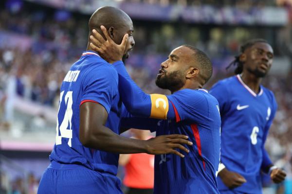 تیم ملی امید فرانسه,صعود فرانسه و مصر به نیمه‌نهایی فوتبال المپیک پاریس