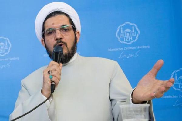 رئیس مرکز اسلامی هامبورگ,خروج رئیس مرکز اسلامی هامبورگ از آلمان