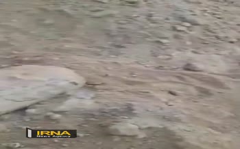 فیلم/ کشف بمب به جا مانده از جنگ سال ۱۳۴۲ گجستان در روستای امیرایوب فارس