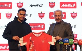 ارونوف,جزئیات و رقم قرارداد جدید ارونوف با پرسپولیس