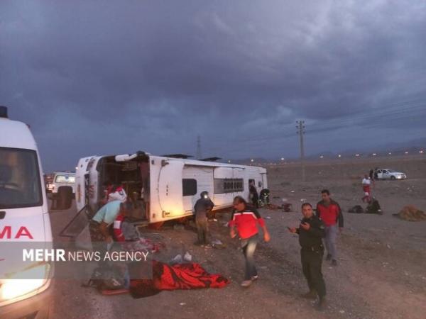 حوادث زنجان,واژگونی اتوبوس بر اثر خواب آلودگی راننده در زنجان