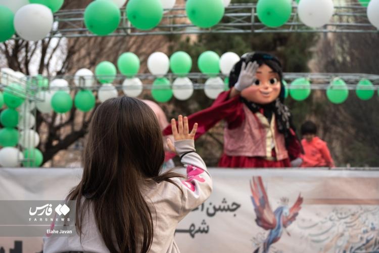 تصاویر کارناوال شادی نوروز ۱۴۰۴ در تهران,عکس های کارناوال شادی نوروز ۱۴۰۴ در تهران,تصاویری از کارناوال شادی نوروز ۱۴۰۴ در تهران