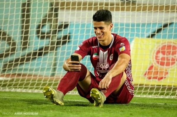 پیام نیازمند پیام نیازمند,جزئیات قرارداد نیازمند با پرسپولیس