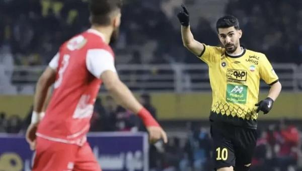 رضا شکاری رضا شکاری,حضور رضا شکاری در پرسپولیس