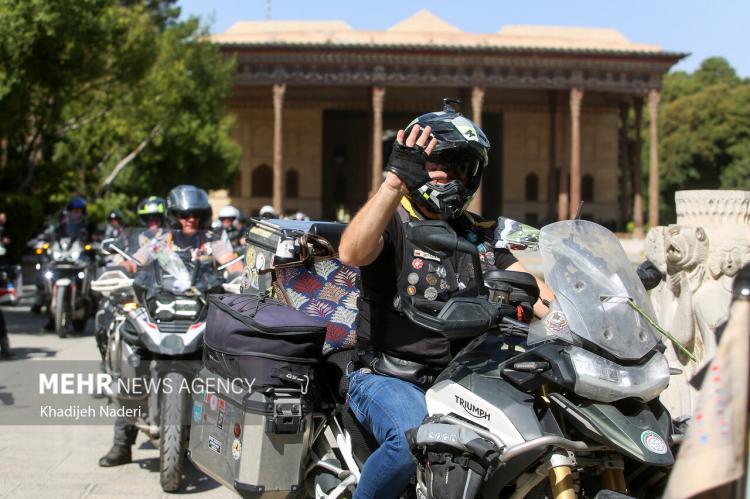 تصاویر کاروان بینالمللی موتورسواران لهستانی در اصفهان تصاویر کاروان بینالمللی موتورسواران لهستانی در اصفهان,عکس های کاروان بینالمللی موتورسواران لهستانی در اصفهان,تصاویری از کاروان بینالمللی موتورسواران لهستانی در اصفهان