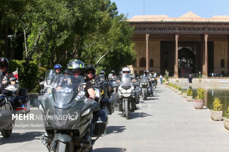 تصاویر کاروان بینالمللی موتورسواران لهستانی در اصفهان تصاویر کاروان بینالمللی موتورسواران لهستانی در اصفهان,عکس های کاروان بینالمللی موتورسواران لهستانی در اصفهان,تصاویری از کاروان بینالمللی موتورسواران لهستانی در اصفهان