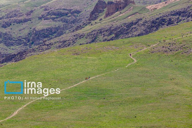 تصاویر قلعه ضحاک تصاویر قلعه ضحاک,عکس های قلعه ضحاک,تصاویری از قلعه ضحاک