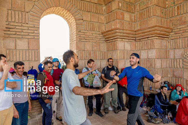 تصاویر قلعه ضحاک تصاویر قلعه ضحاک,عکس های قلعه ضحاک,تصاویری از قلعه ضحاک