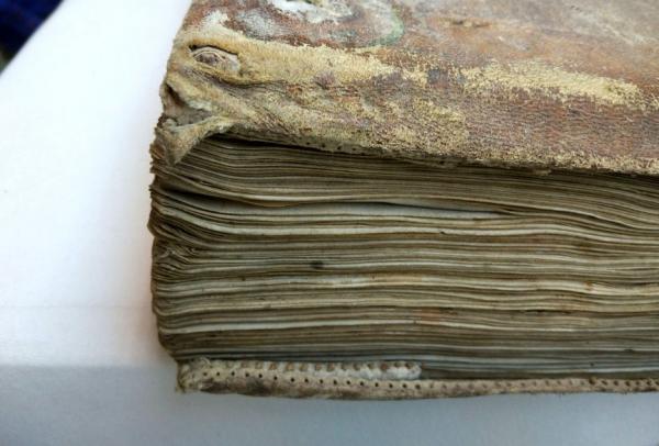 کتاب باستانی کتاب باستانی,کتابهای قرون وسطایی