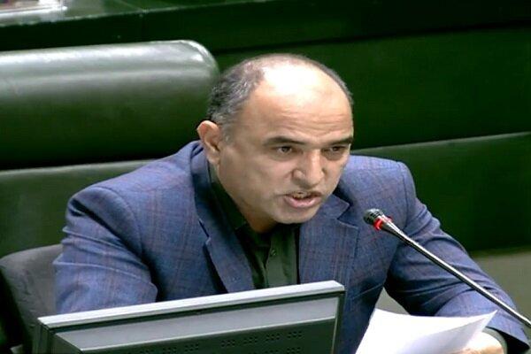 عبدالحکیم آق ارکاکلی عبدالحکیم آق ارکاکلی,انتقاد تند یک نماینده مجلس از اظهارات همتی و میرسلیم