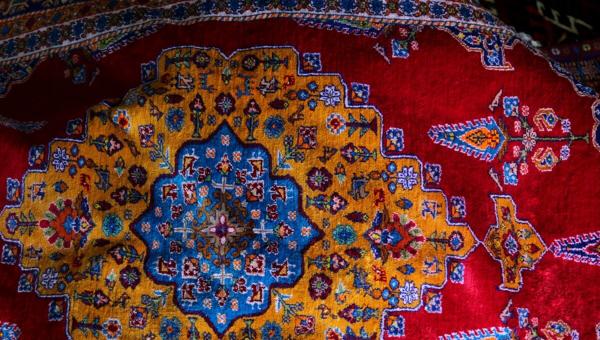 فرش فرش,استخدام بافندگان ایرانی در کشورهای رقیب فرش ایران