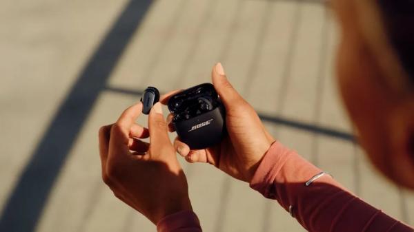 هدفون هدفون,هدفون بیسیم بوز QuietComfort اولترا نسل دوم