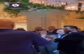 فیلم/ رقص و تک‌دست مازنی قهرمانان کشتی در عروسی حسن یزدانی