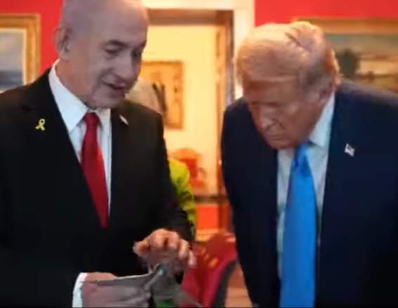 ترامپ و نتانیاهو ترامپ و نتانیاهو,نخست وزیر اسرائیل و رئیس جمهور آمریکا