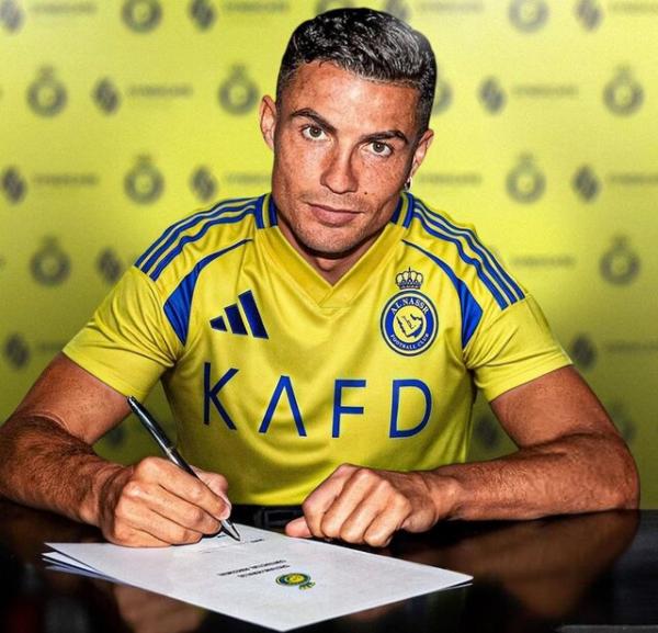 رونالدو رونالدو,تمدید رونالدو با تیم النصر