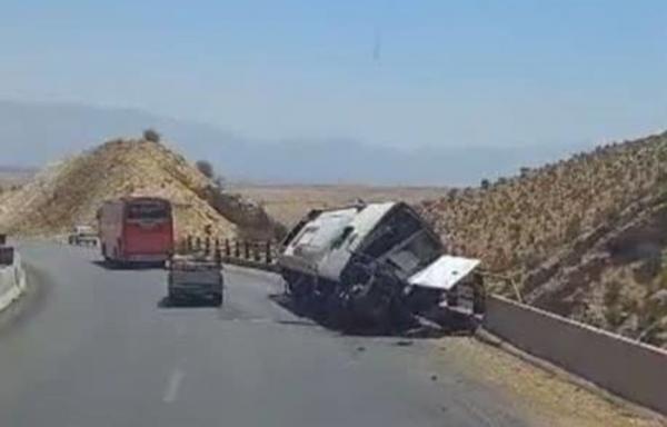 حوادث فارس,واژگونی مرگبار اتوبوس در فارس