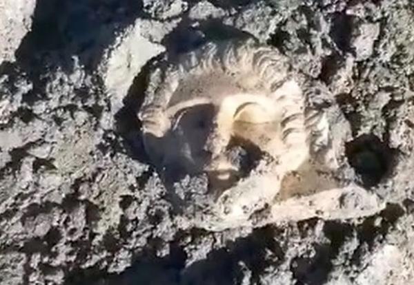 چهرۀ مرمری باستانی چهرۀ مرمری باستانی,کشف چهرۀ مرمری باستانی در بلغارستان
