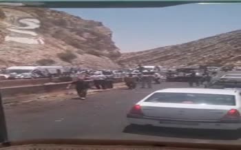 فیلم | واژگونی اتوبوس در فارس با ۲۱ کشته