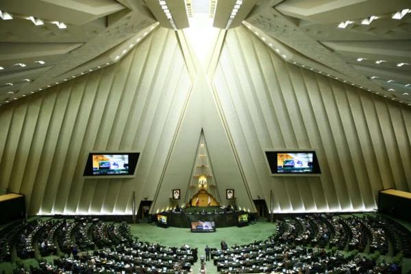 مجلس شورای اسلامی,بررسی طرح نظام بخشی فضای مجازی در مجلس