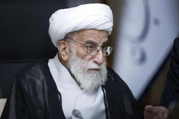 احمد جنتی,استعفای احمد جنتی